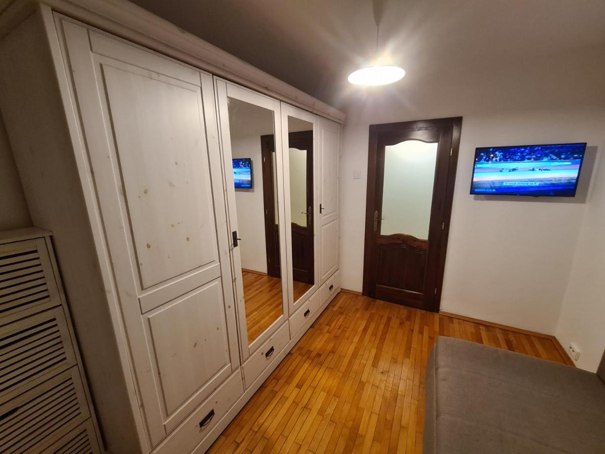 Clasic Apartment Nufarul Oradea Εξωτερικό φωτογραφία